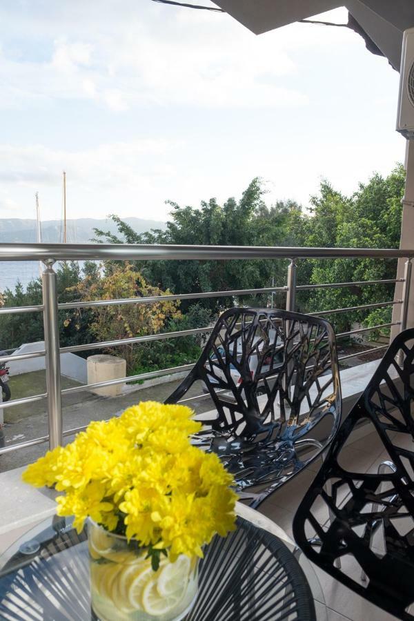 Holy Paraskevi Apartment Agios Nikolaos Exterior foto